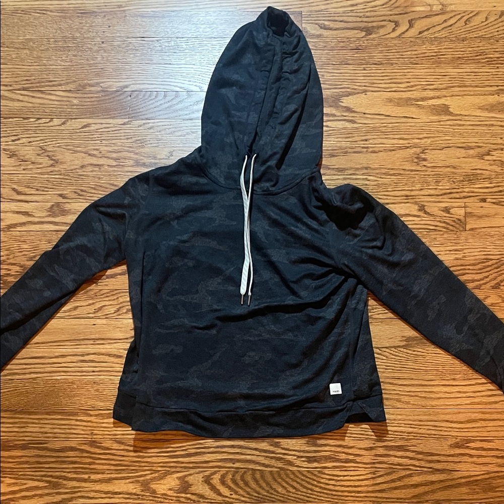 Vuori Charcoal Camouflage Hooded Jacket